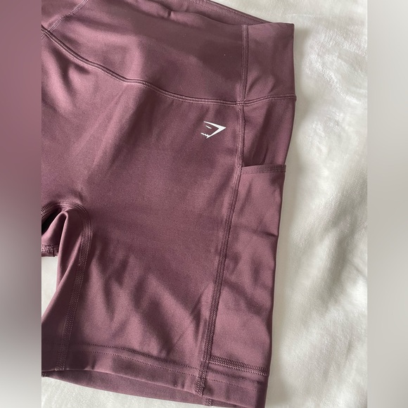 Gymshark Pocket Shorts - Picture 7 of 7